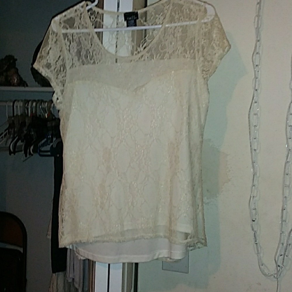 White dress shirt